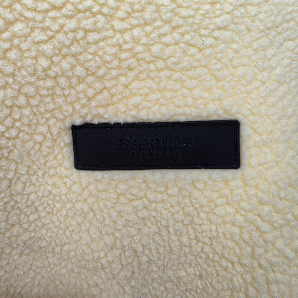 ESSENTIALS Fear of God Hoodie Yellow Sherpa Fleece Pullover β Size L β Oversized - Picture 5 of 15